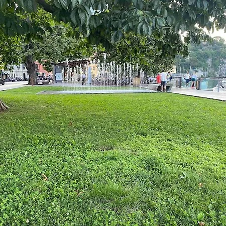 Ca Lina Spacious With Parking Space